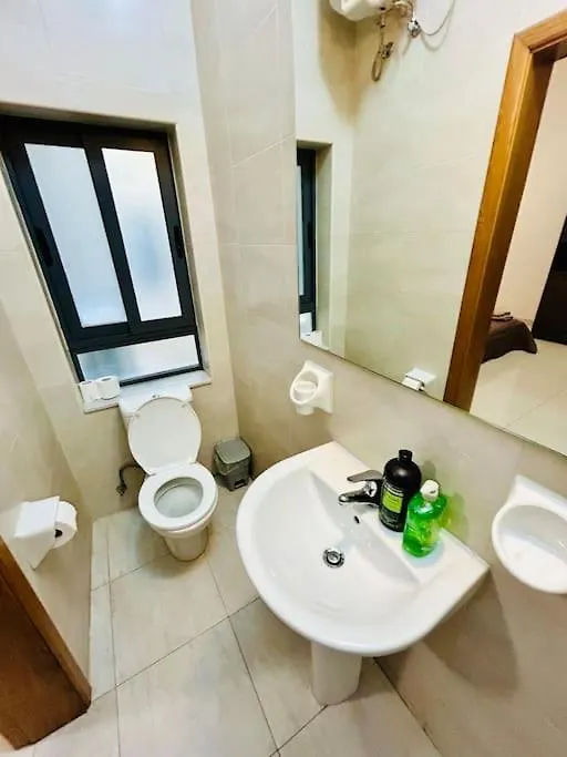 Seaside Spinola Apt In St Julians, Queen Beds St. Julian's 0*,