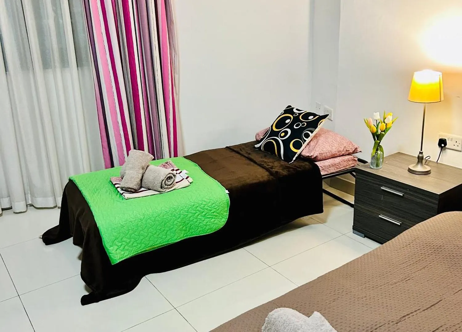 Seaside Spinola Apt In St Julians, Queen Beds St. Julian's Malta